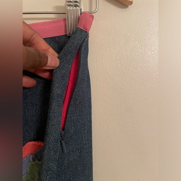 BODEN Denim Floral Appliqué Midi Skirt Artsy Patched Size 10R- EUC - Picture 4 of 13